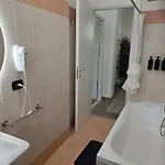 Domus Augusta Relax E Comfort Vicino Al Centro Lägenhet